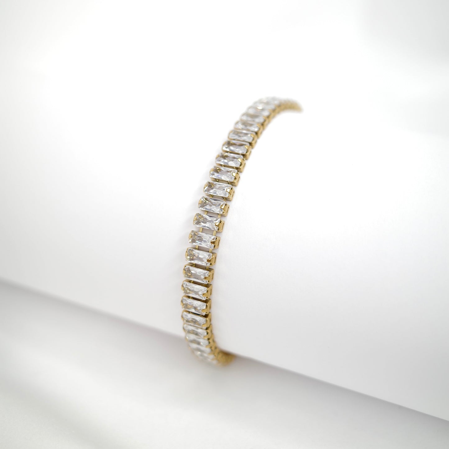 Luna Gleam Bracelet